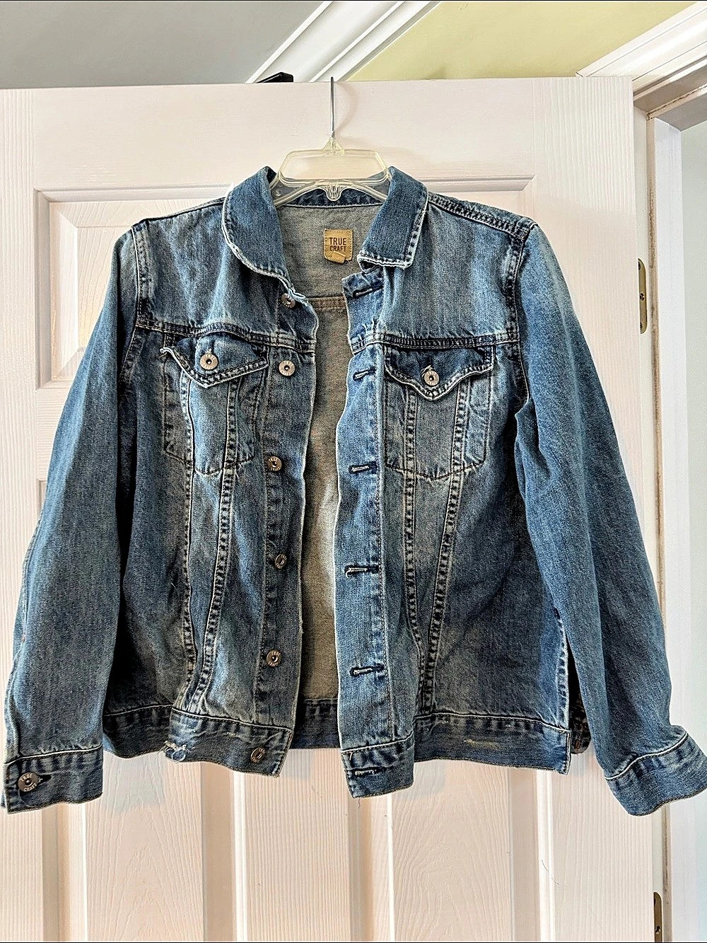 True Craft Women's Blue Denim Jacket